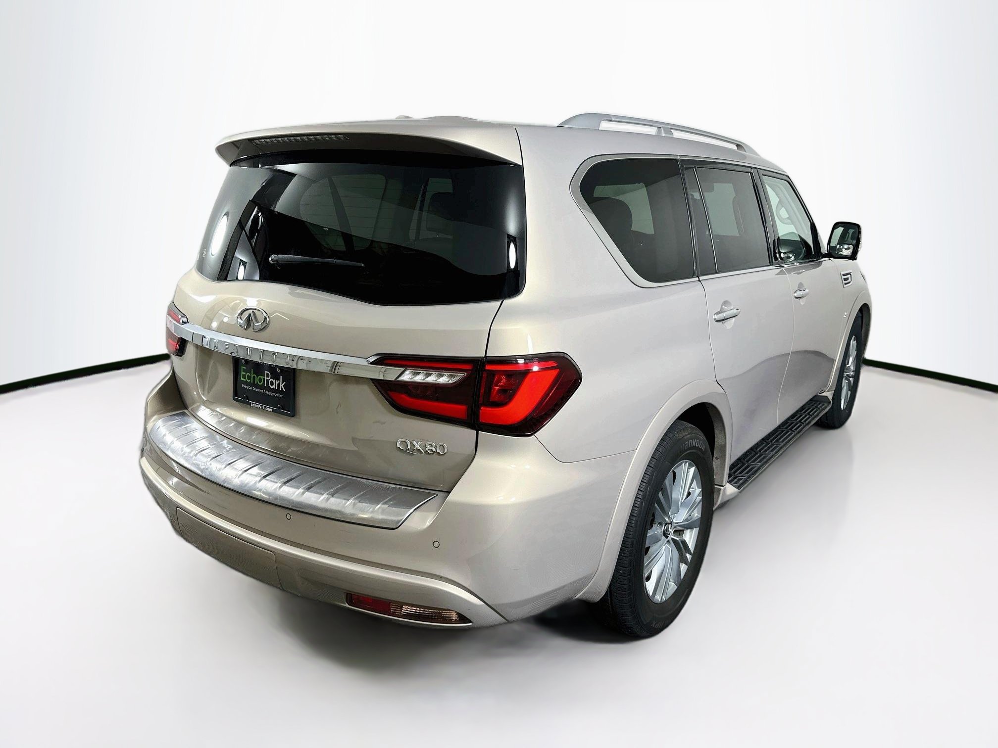 Used 2019 INFINITI QX80 Luxe RWD image 9