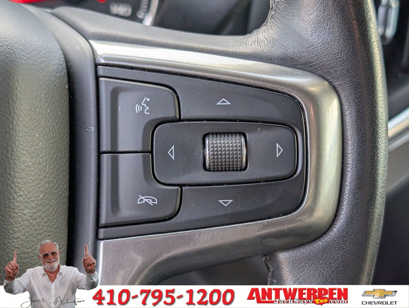 Used 2020 Chevrolet Silverado 1500 LT w/ All-Star Edition image 23