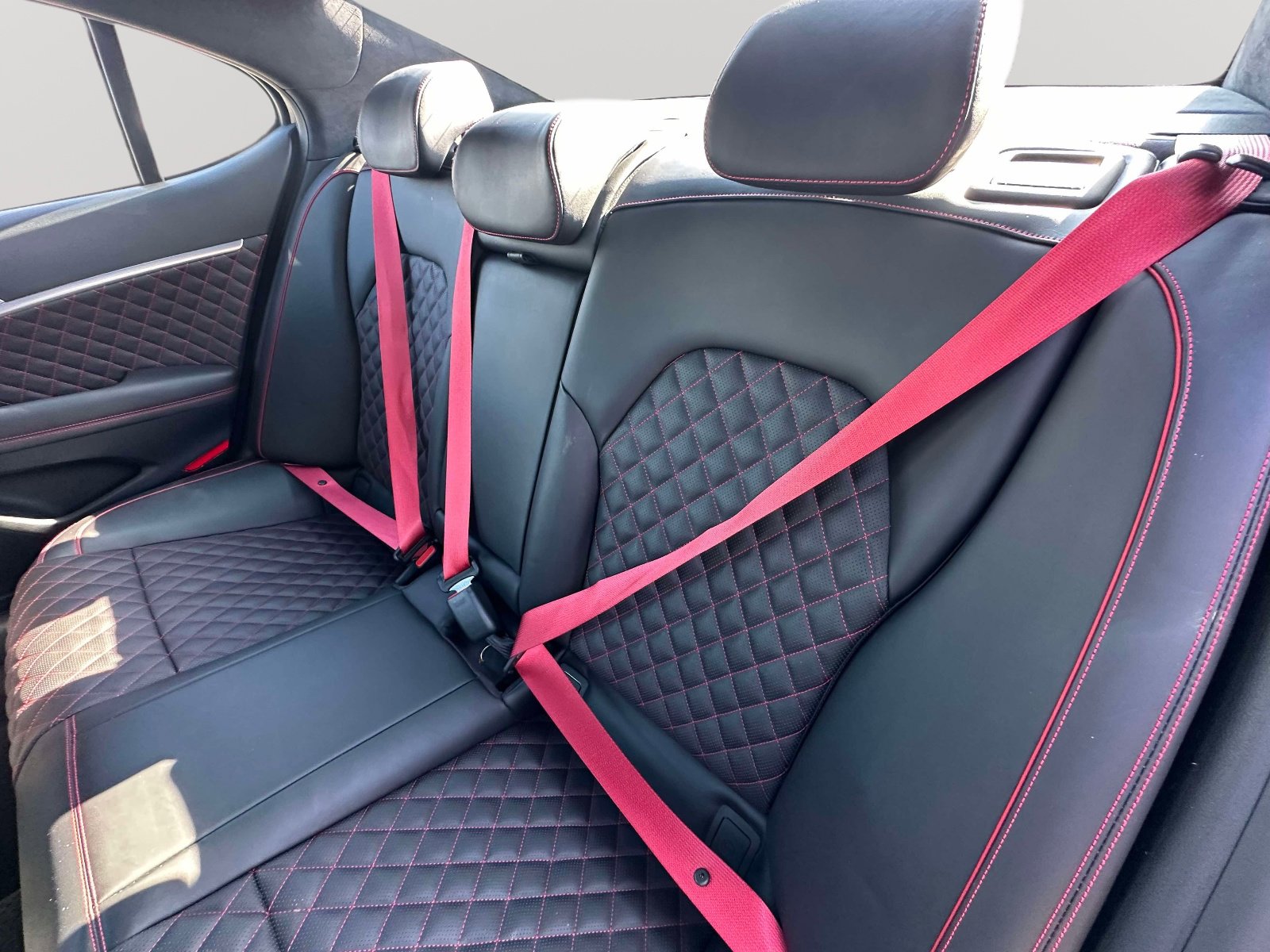 Used 2023 Genesis G70 3.3T w/ Sport Prestige Package image 26