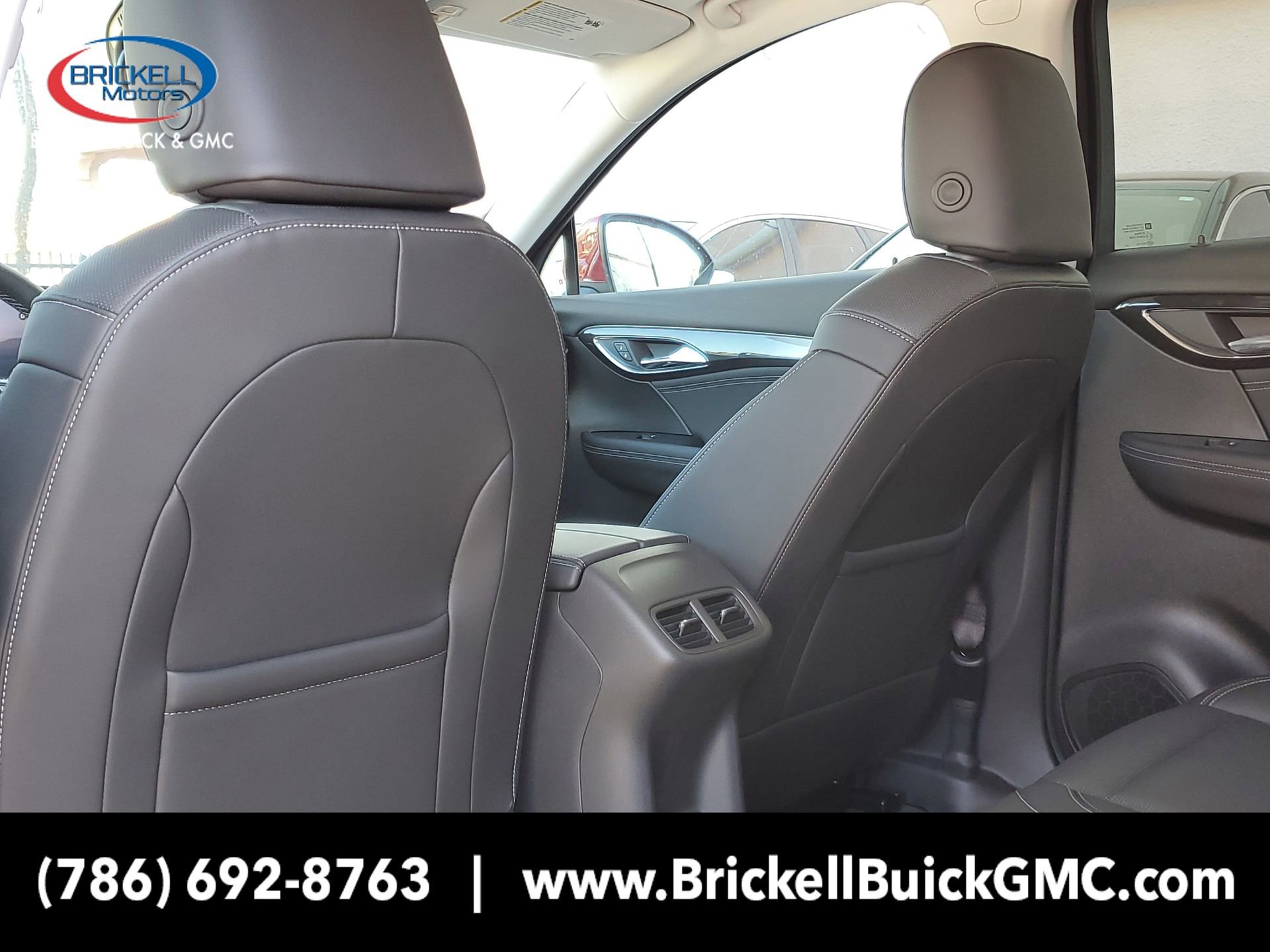 New 2025 Buick Envision Preferred image 11