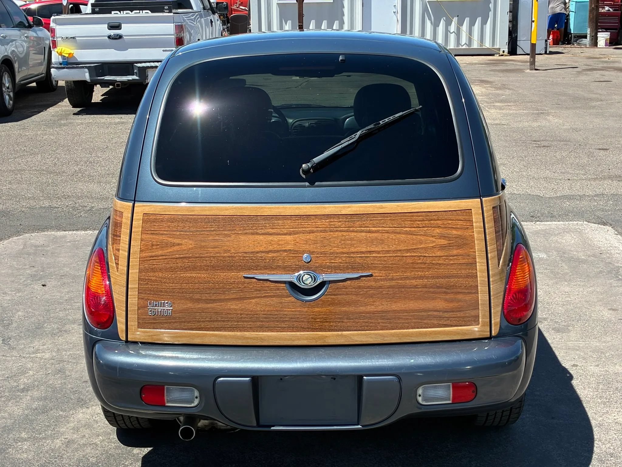 Used 2003 Chrysler PT Cruiser Limited FWD image 6