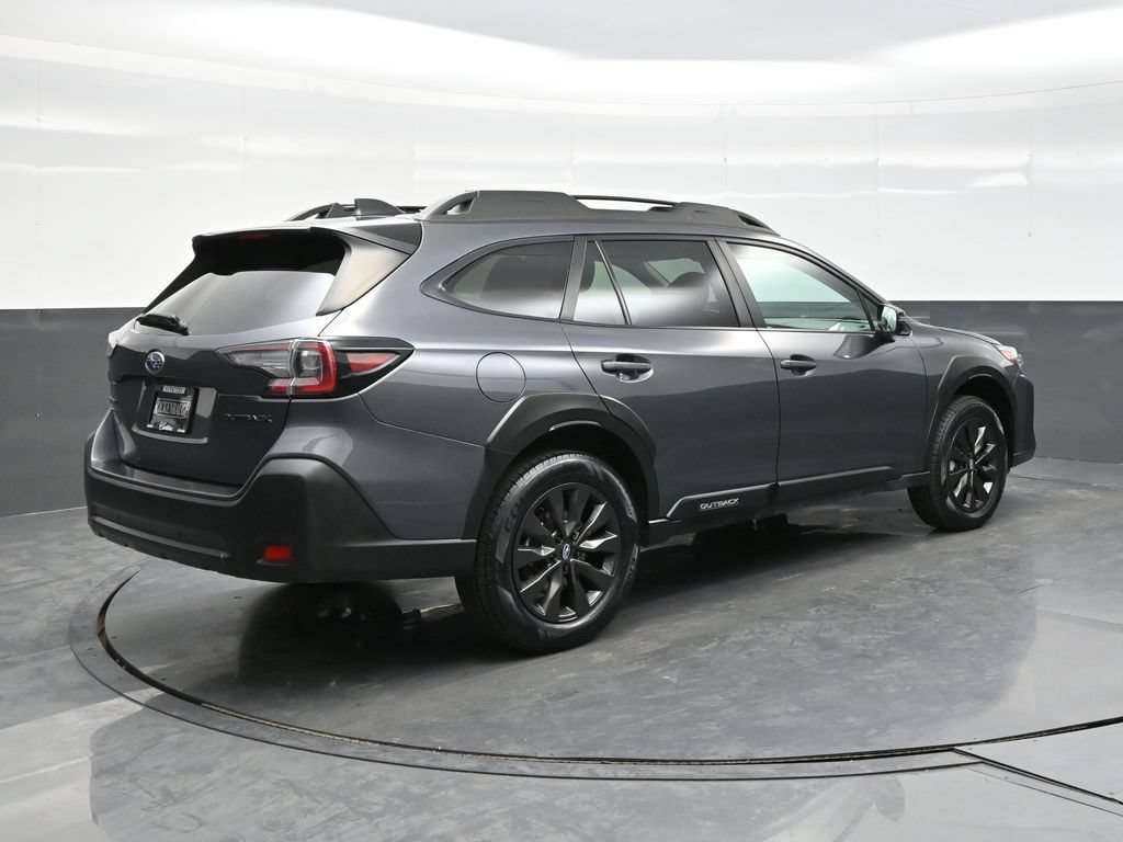 Used 2025 Subaru Outback Onyx Edition w/ Tech Package 3 AWD/4WD image 7