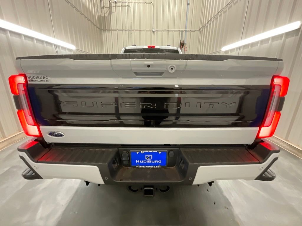New 2026 Ford F250 Platinum w/ FX4 Off-Road Package image 21