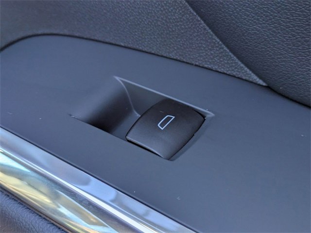 New 2026 Chevrolet Traverse LT w/ Driver Confidence Package image 38