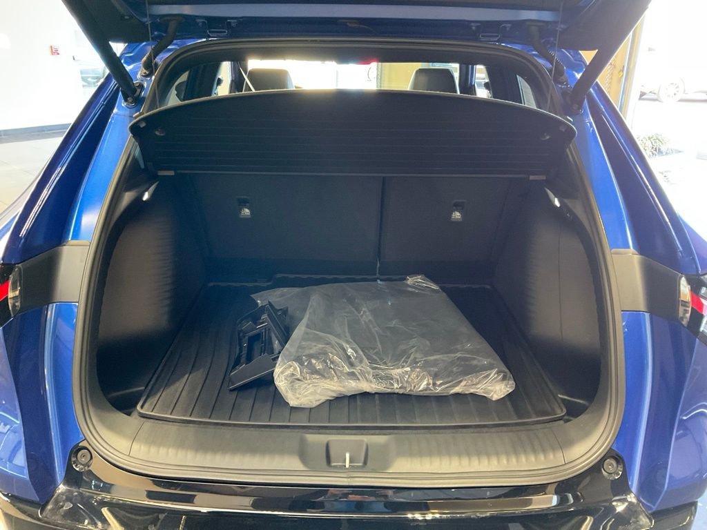 Certified 2025 Acura ADX A-Spec image 23