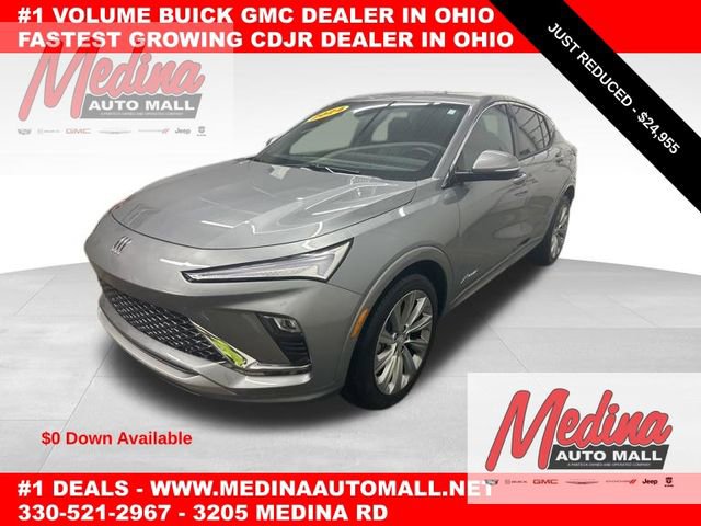 Used 2024 Buick Envista Avenir image 1