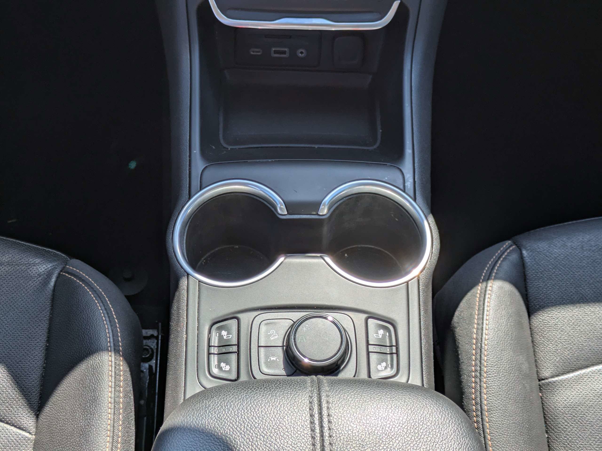 Used 2021 GMC Terrain SLT w/ Infotainment Package II image 22