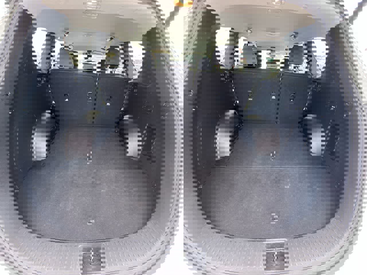 Used 2023 Hyundai Santa Fe SEL image 26