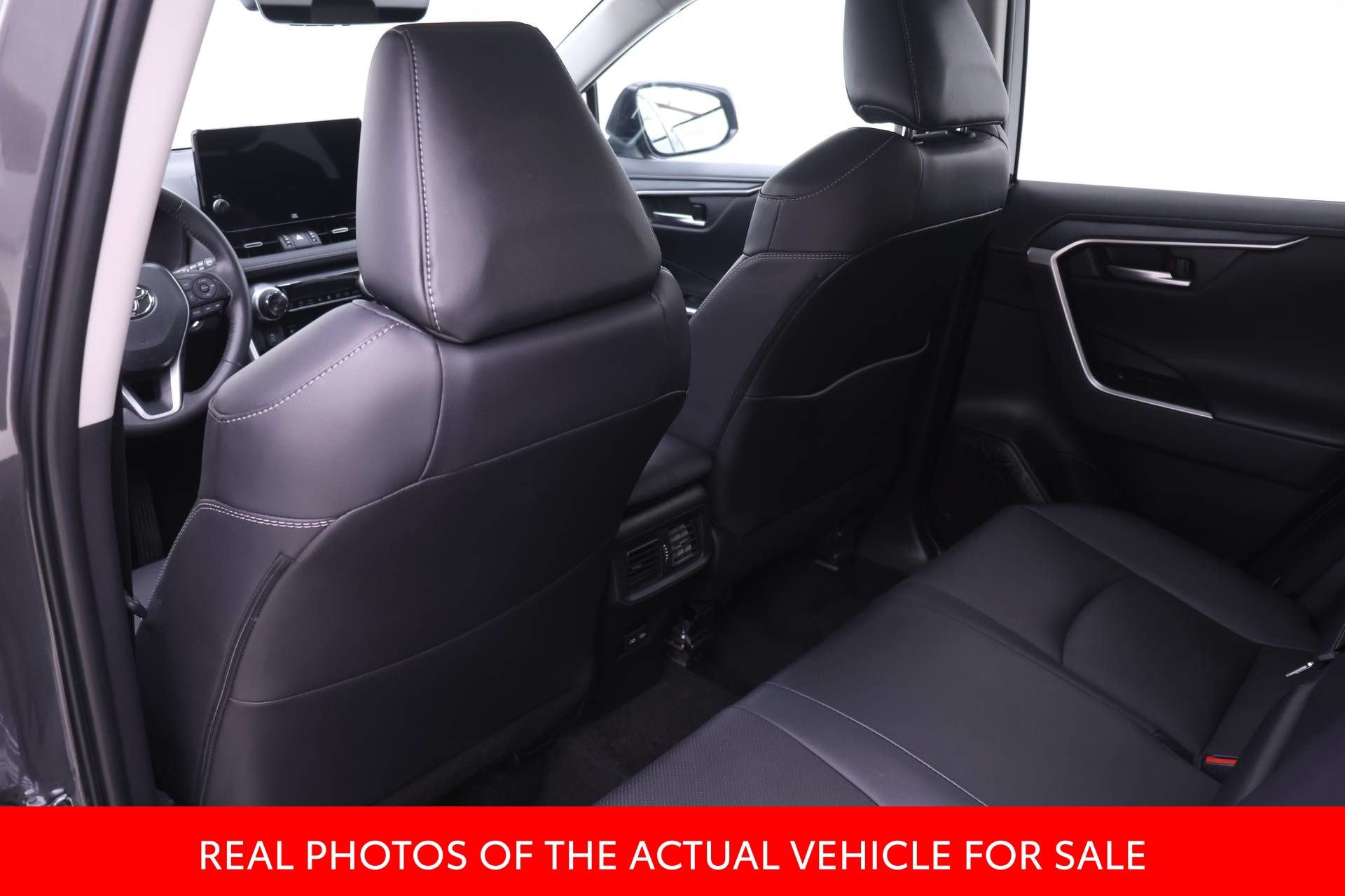 Certified 2024 Toyota RAV4 Limited w/ Advanced Technology Package AWD/4WD image 11