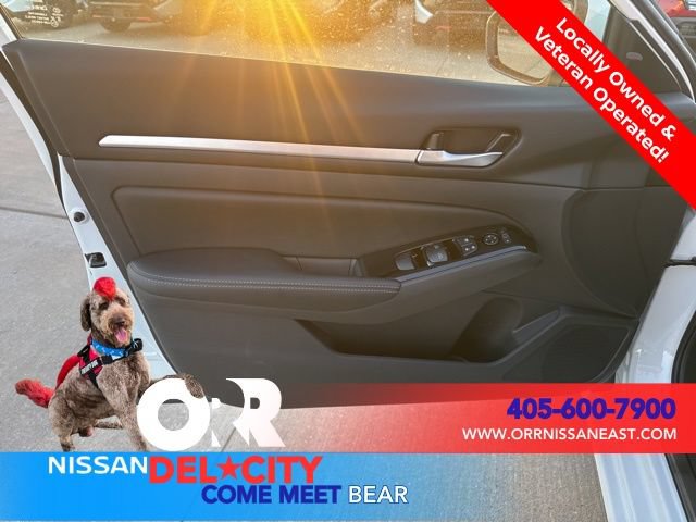 New 2025 Nissan Altima 2.5 SL FWD image 15