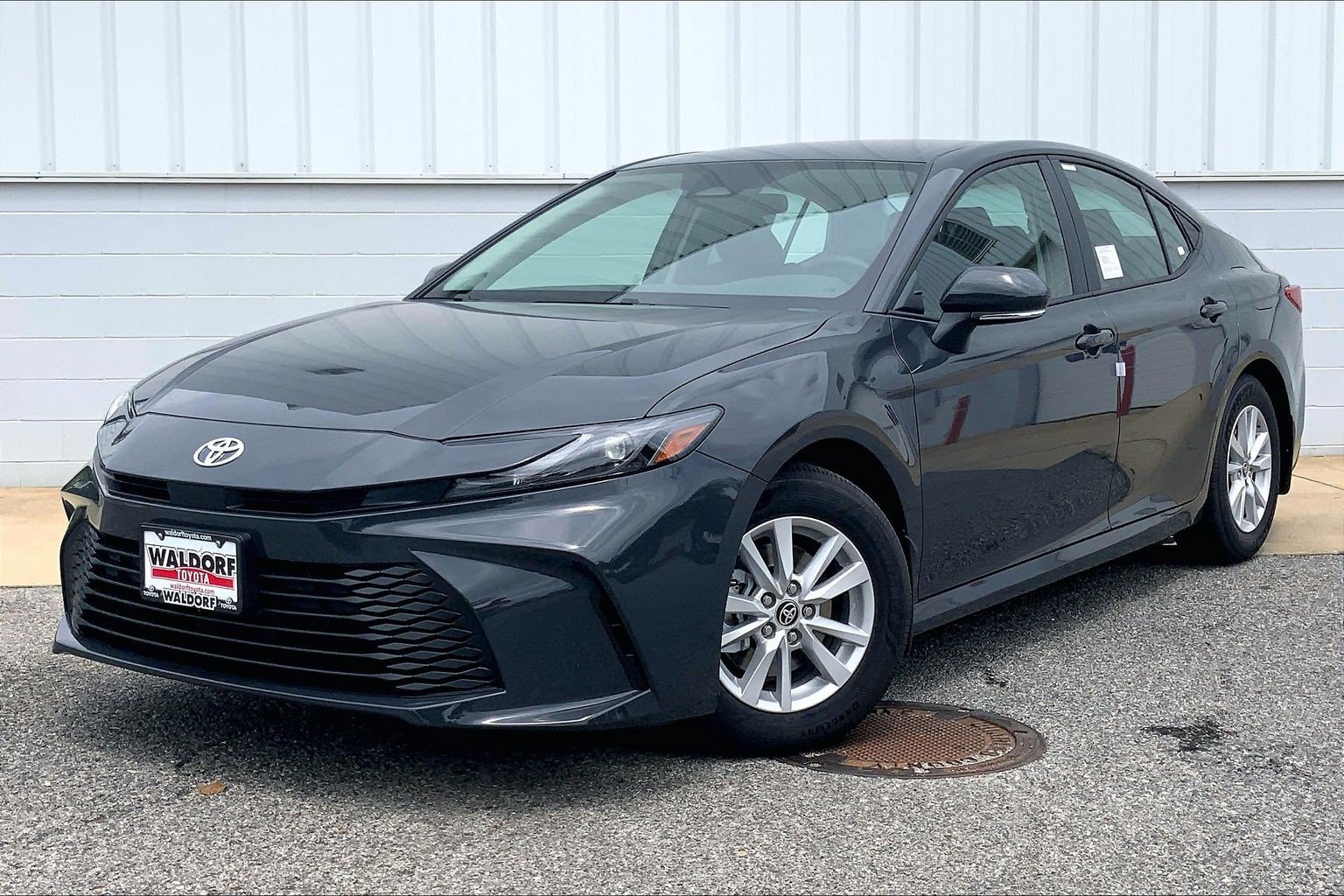 New 2026 Toyota Camry LE FWD image 2