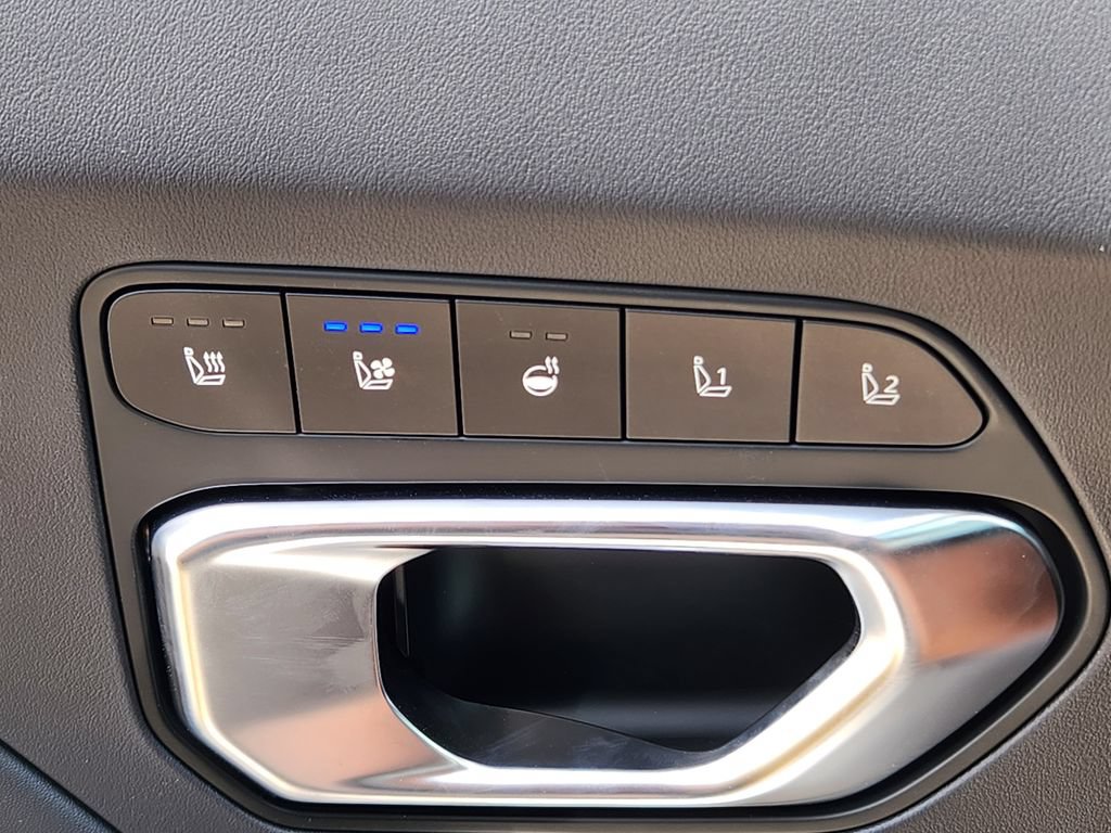 New 2026 Kia K4 GT-Line w/ GT-Line Premium Package FWD image 15