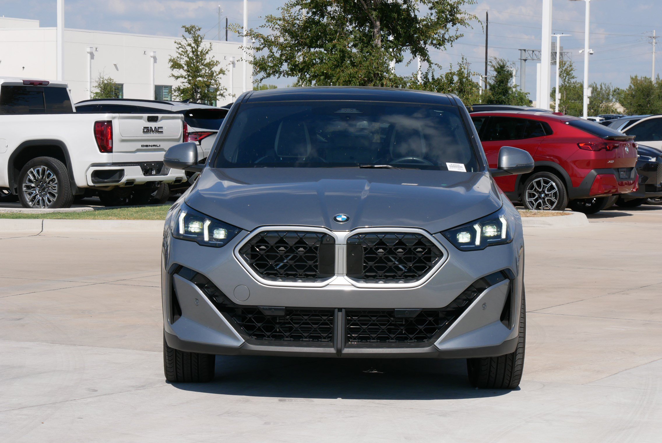 Certified 2026 BMW X2 xDrive28i AWD/4WD image 3