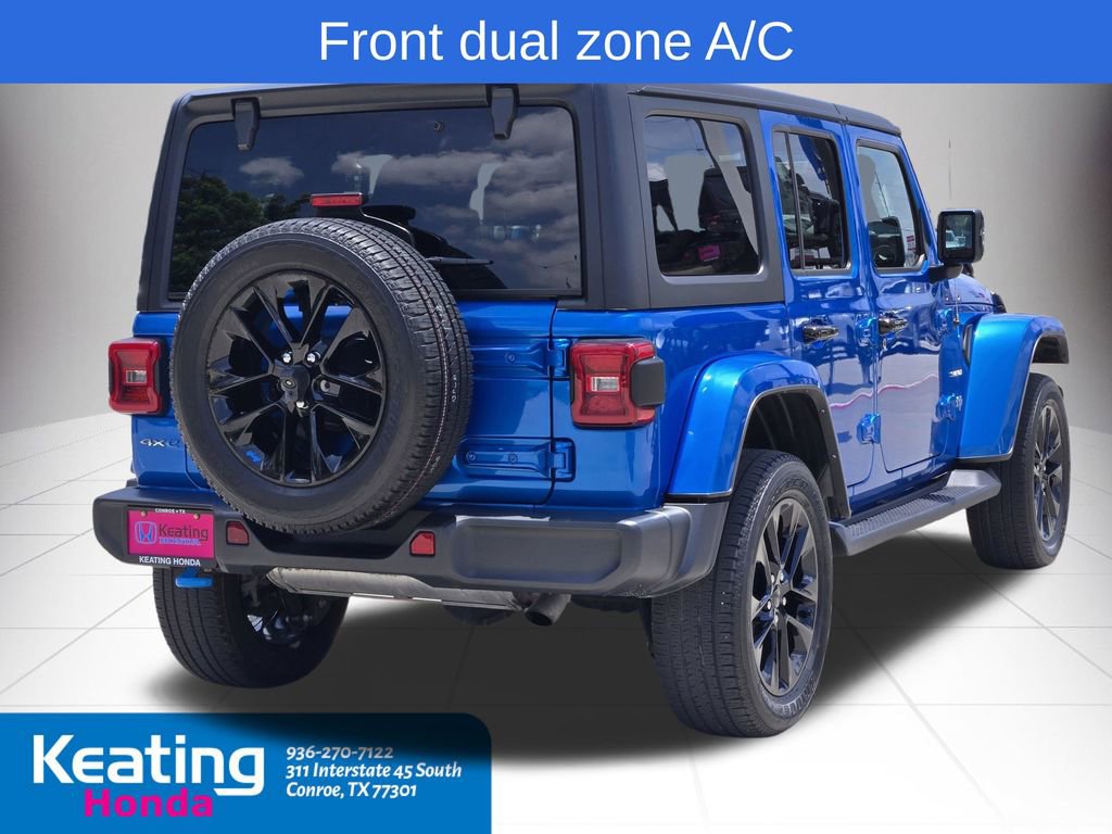 Used 2022 Jeep Wrangler Unlimited Sahara w/ Cold Weather Group AWD/4WD image 5