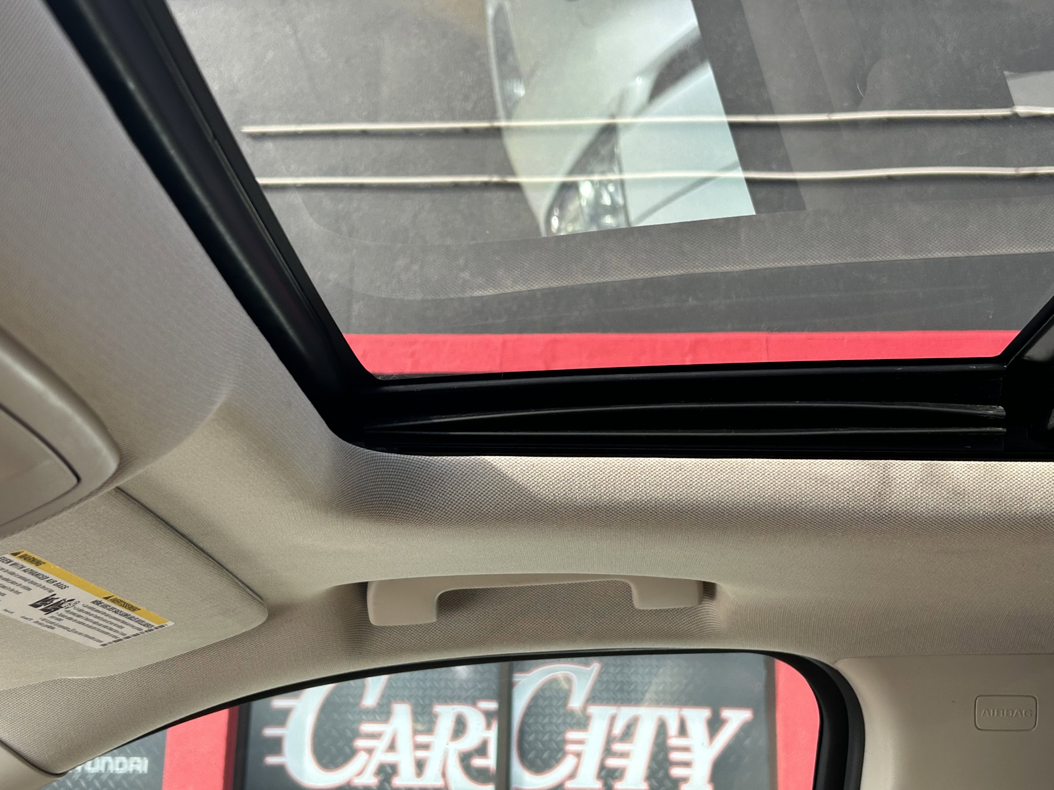 Used 2015 Chevrolet Suburban LTZ image 8