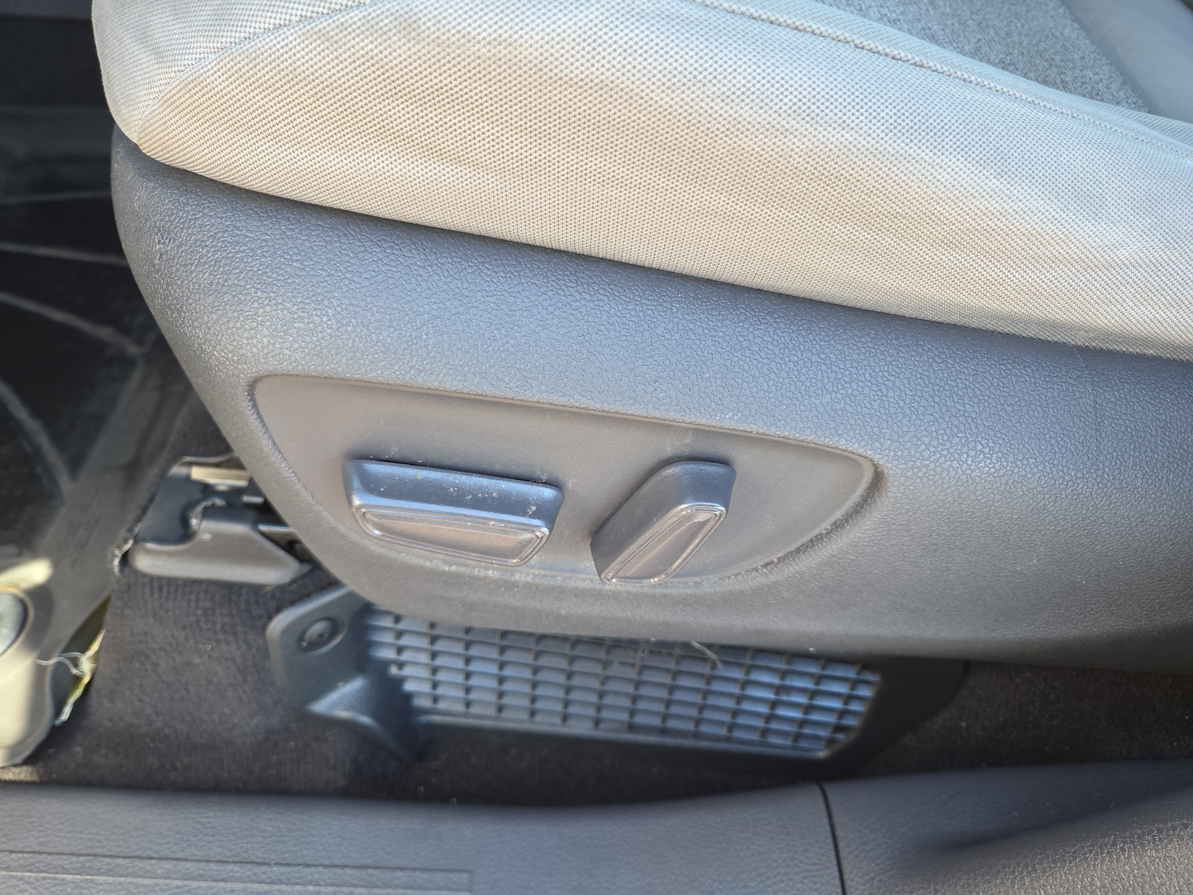 Certified 2021 Toyota Sienna LE image 31