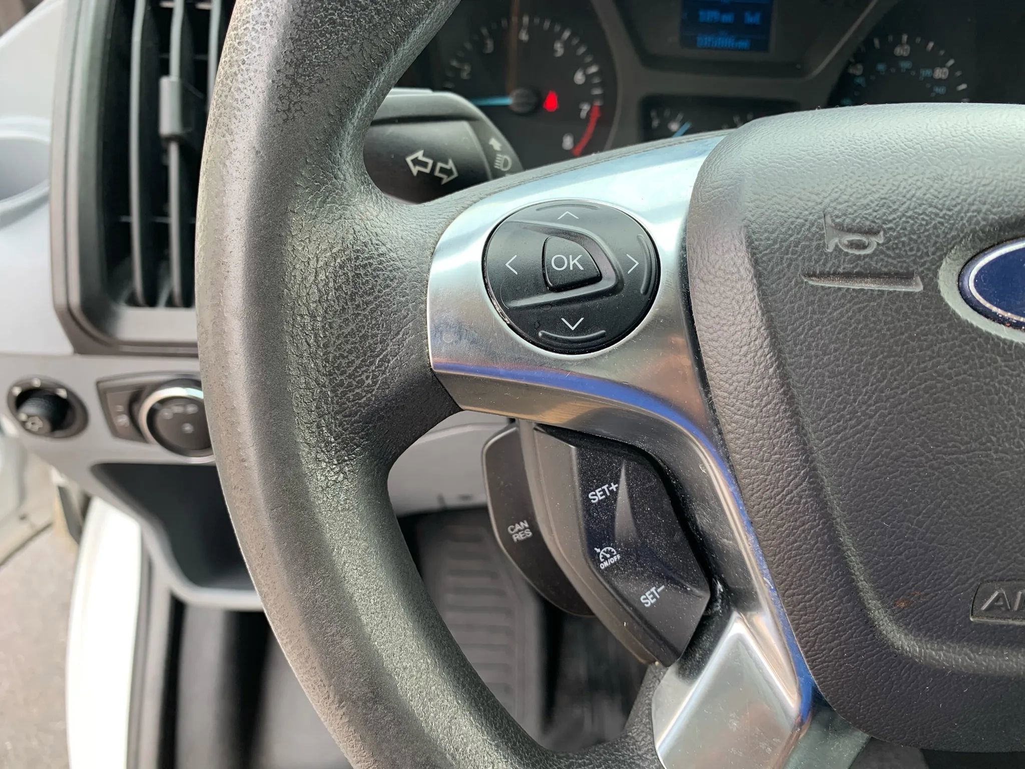 Used 2016 Ford Transit 150 130 Medium Roof RWD image 13