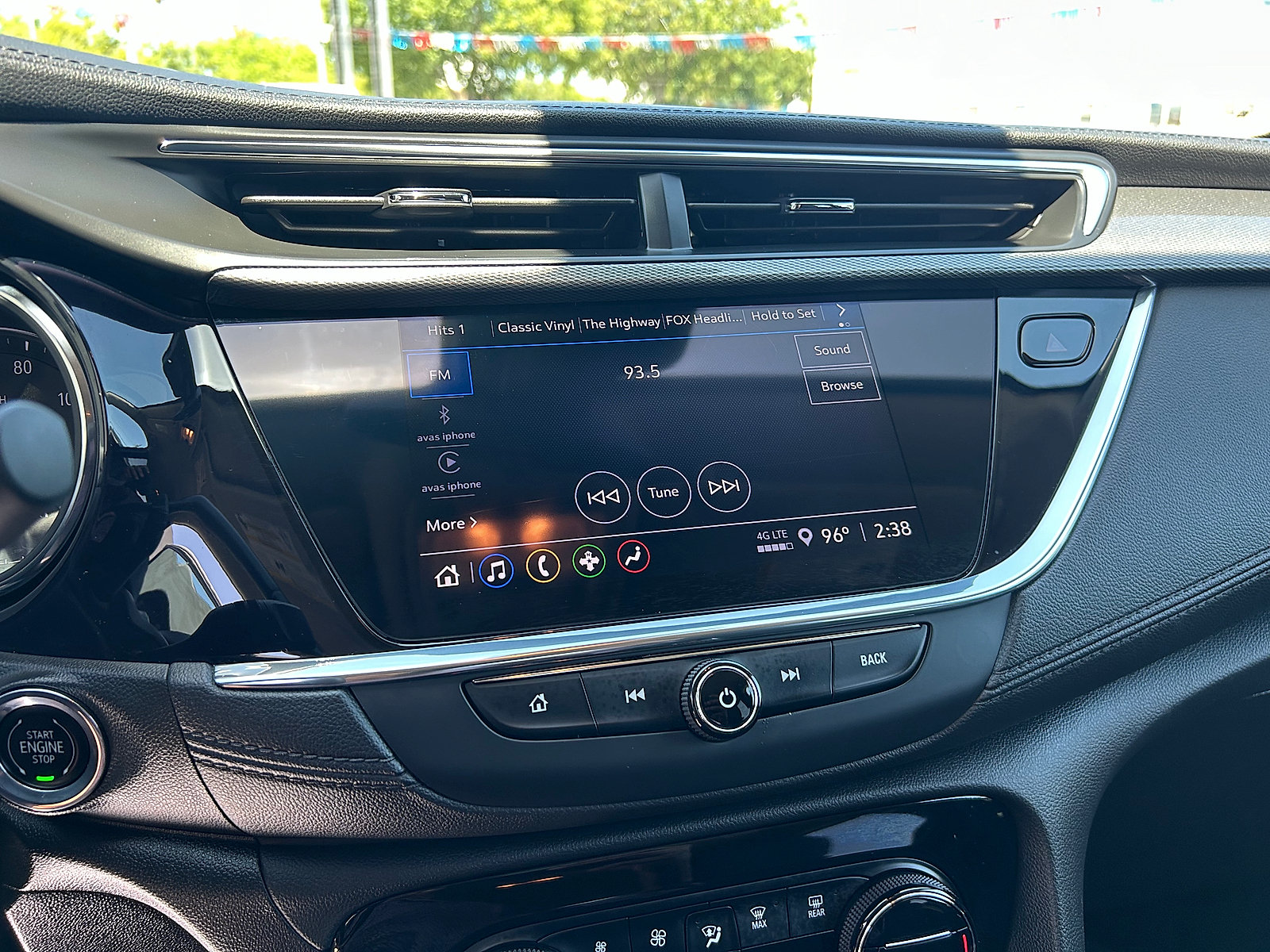 Used 2023 Buick Encore GX Select w/ Sport Touring Package FWD image 15
