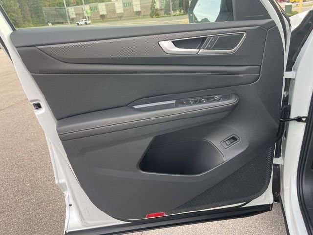 New 2026 Volkswagen Atlas Cross Sport SEL R-Line image 6