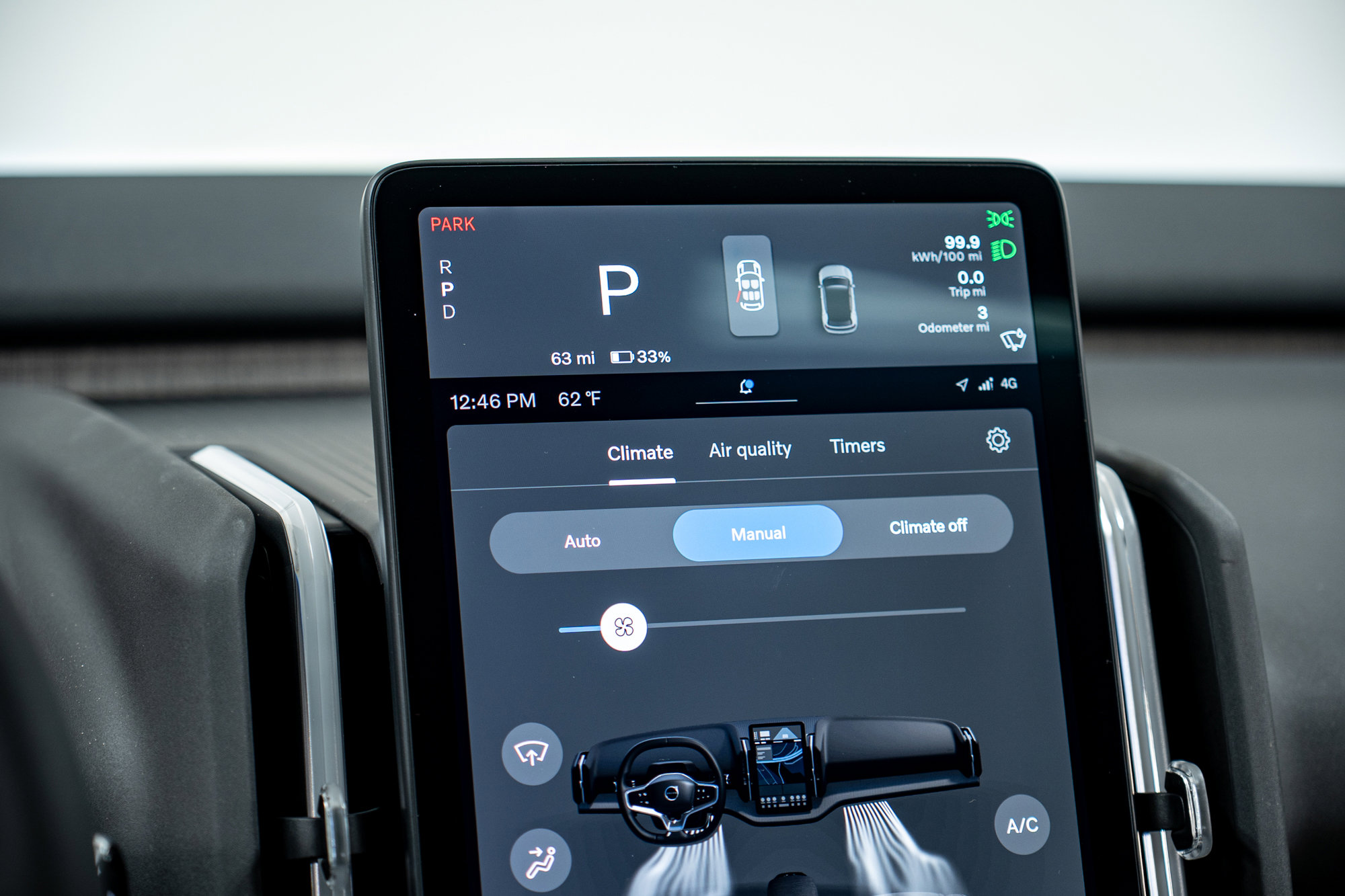 New 2026 Volvo EX30 Cross Country Ultra w/ Protection Package Premier image 21