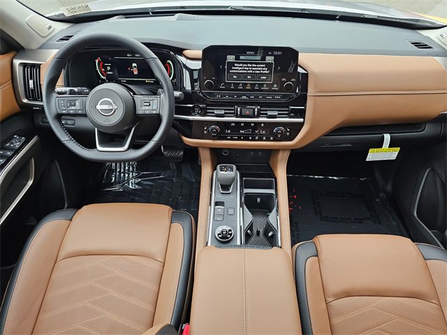 New 2025 Nissan Pathfinder Platinum w/ Cargo Package image 16