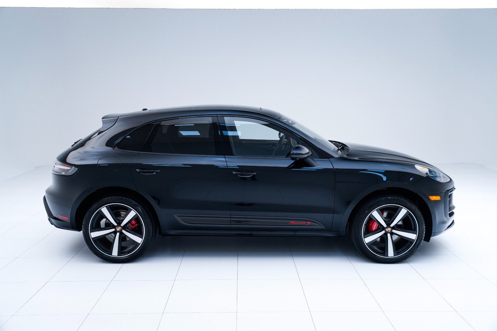 New 2026 Porsche Macan S AWD/4WD image 8