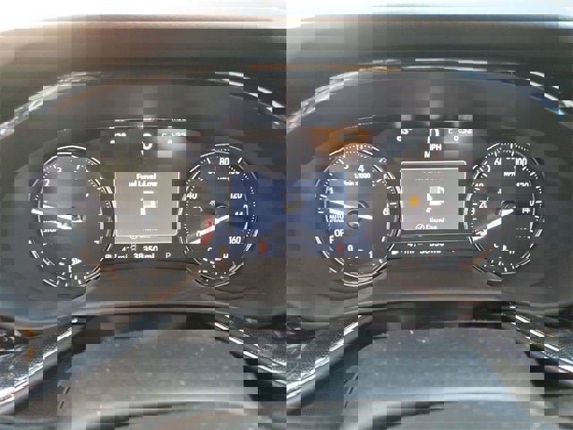 Used 2021 Buick Envision Essence image 63