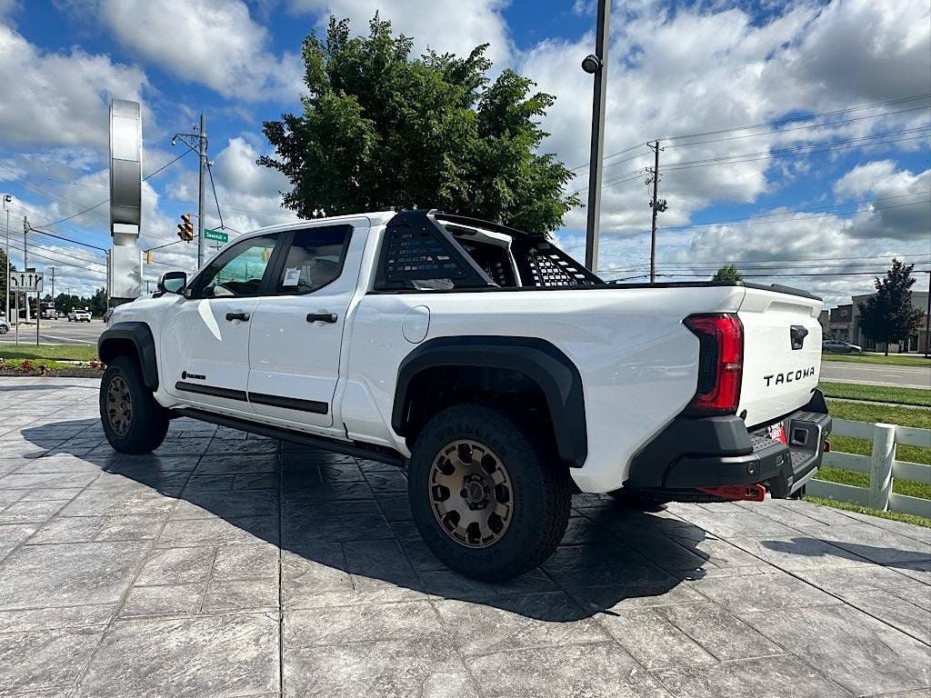 New 2026 Toyota Tacoma 4x4 Double Cab Hybrid image 4