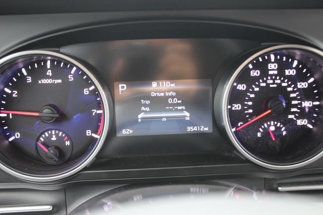 Certified 2024 Kia Carnival LX FWD image 15