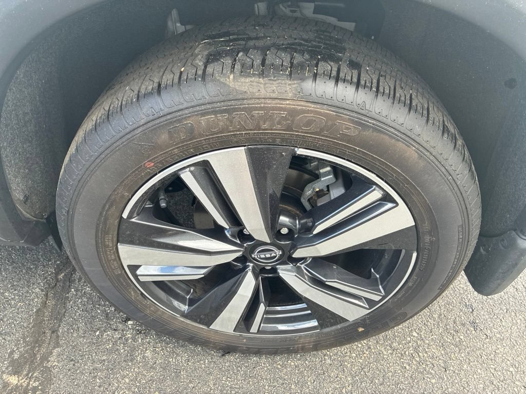 Certified 2023 Nissan Rogue SL w/ SL Premium Package AWD/4WD image 11