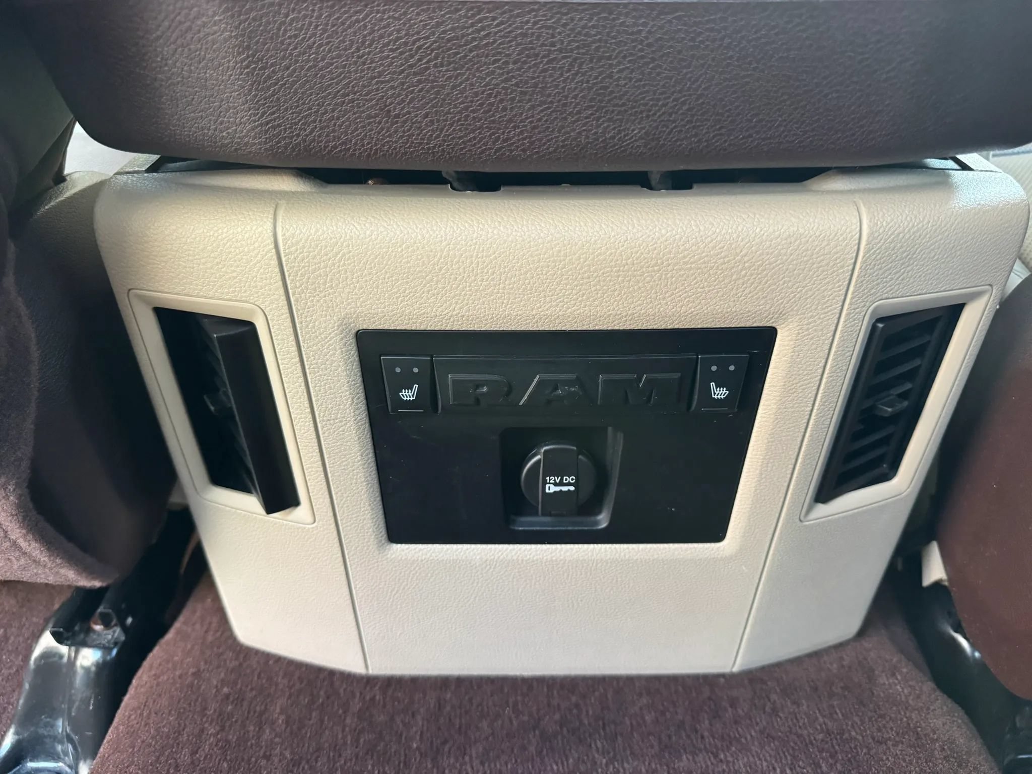 Used 2016 RAM 1500 Laramie Longhorn w/ Convenience Group RWD image 21