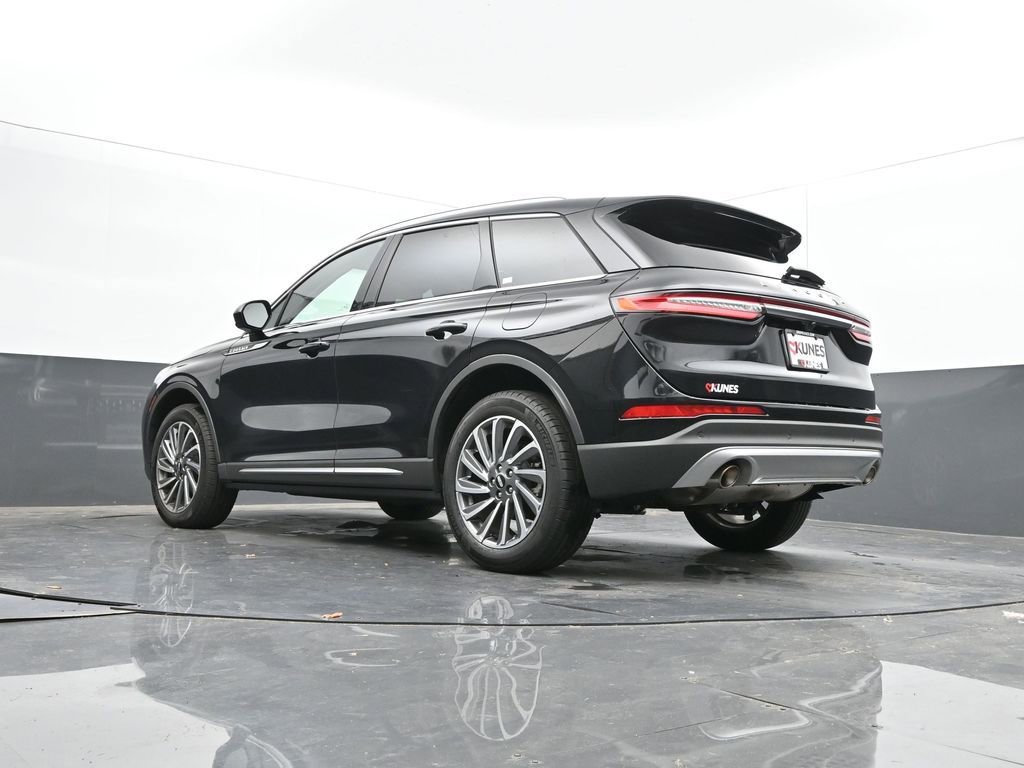Used 2024 Lincoln Corsair Reserve image 69