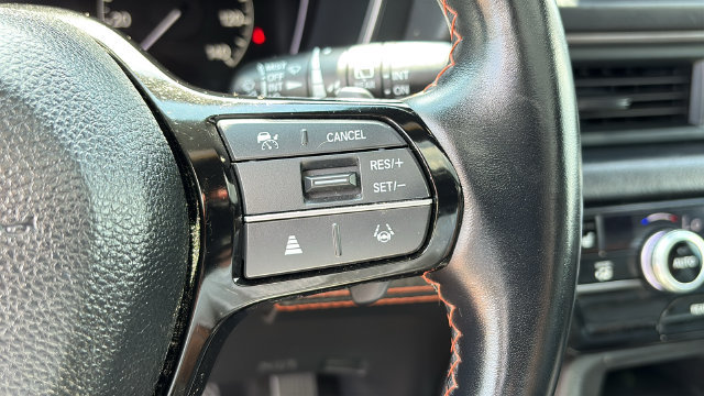 Used 2023 Honda Pilot TrailSport image 15