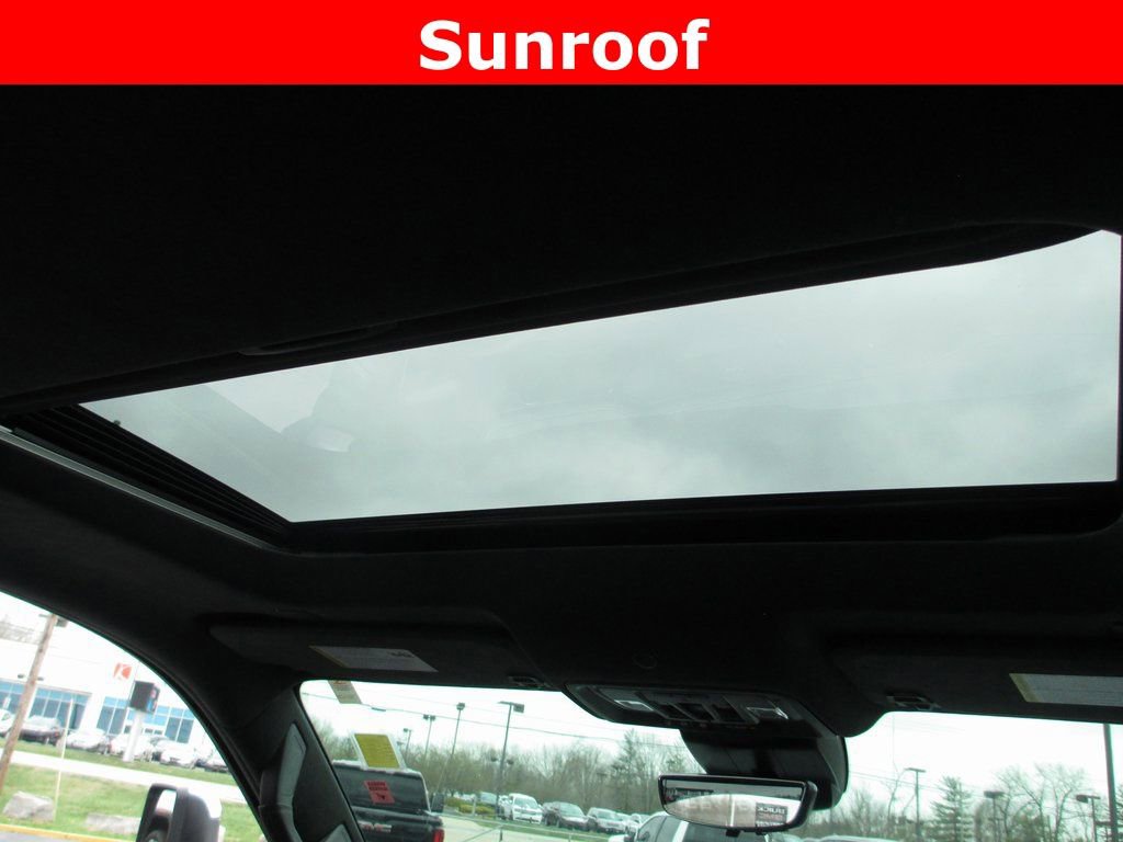 Used 2025 GMC Sierra 2500 Denali Ultimate image 17