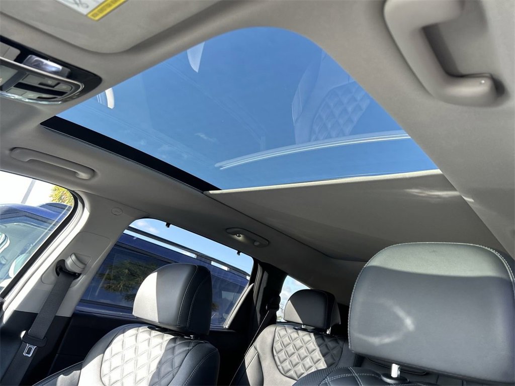 Used 2021 Hyundai Santa Fe SEL Premium image 24