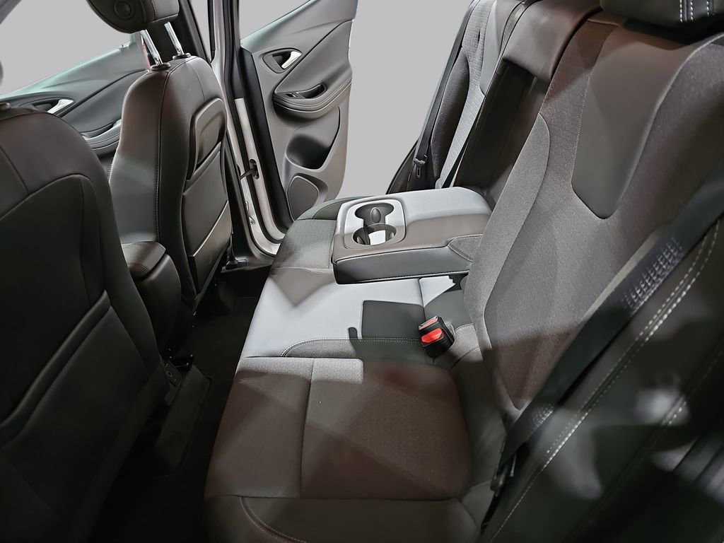 Certified 2022 Buick Encore GX Select w/ Sport Touring Package image 18