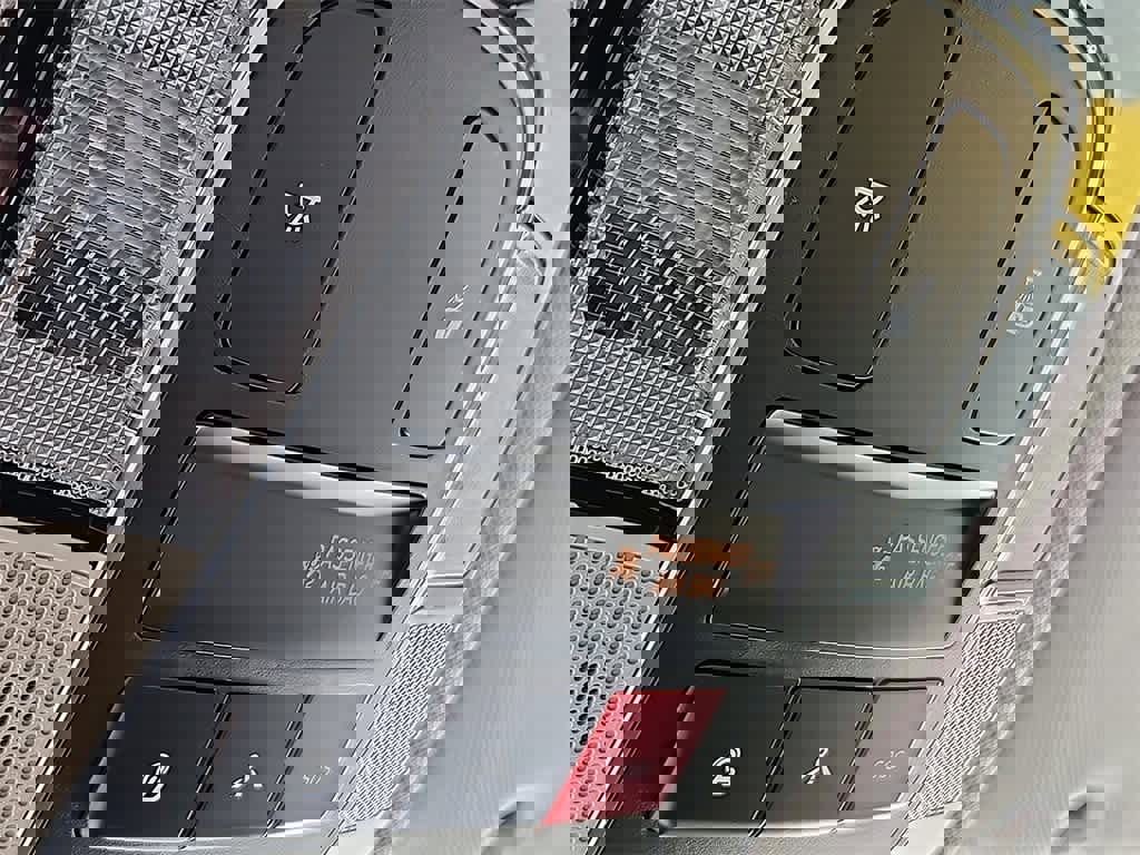 Used 2023 Hyundai Sonata SEL w/ Preferred Accessory Package image 26