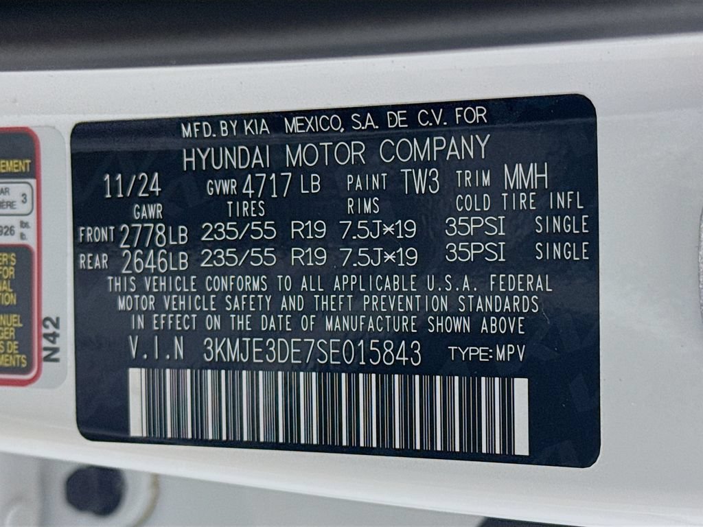 Used 2025 Hyundai Tucson Limited FWD image 35