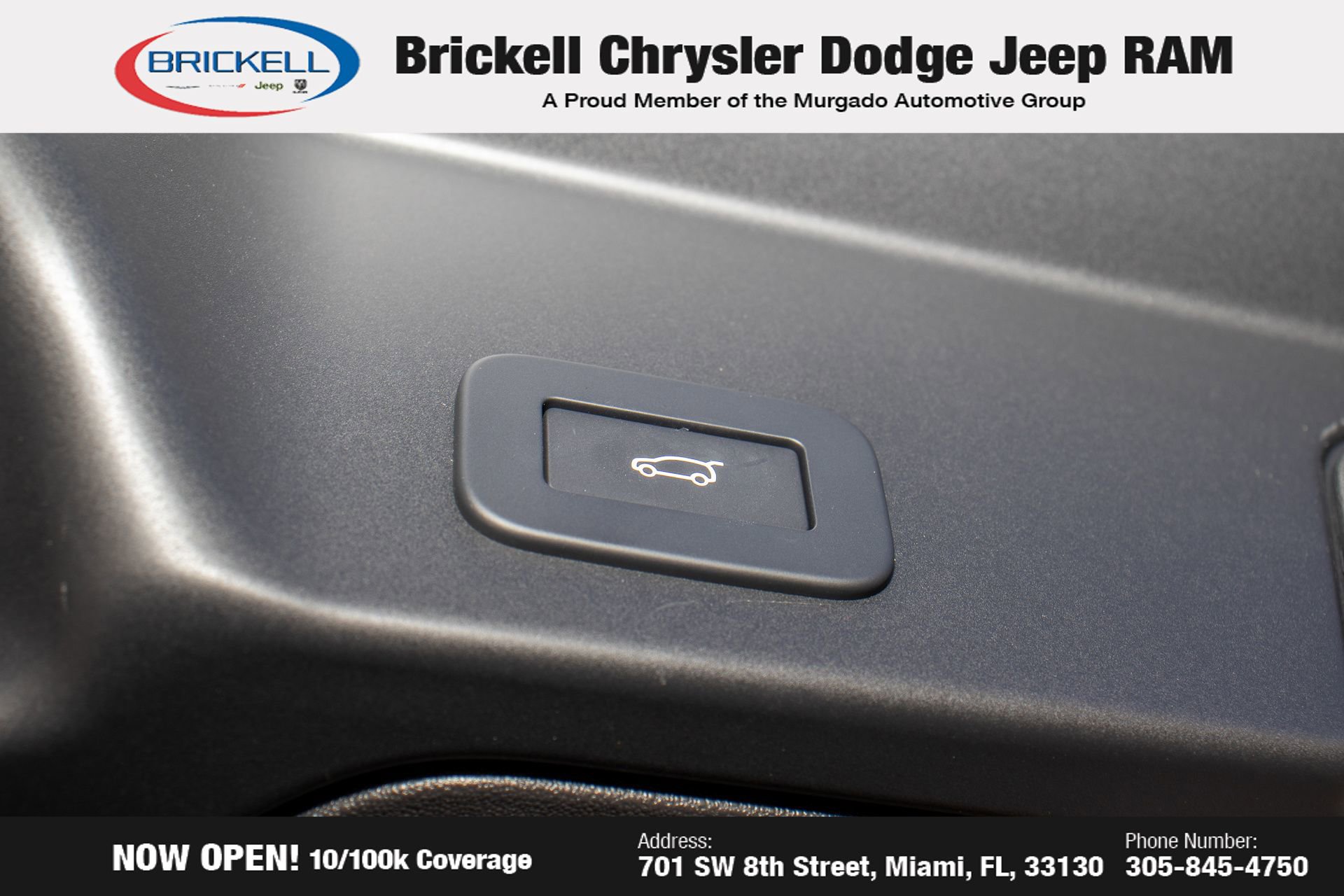 Used 2025 Land Rover Range Rover Evoque S image 10