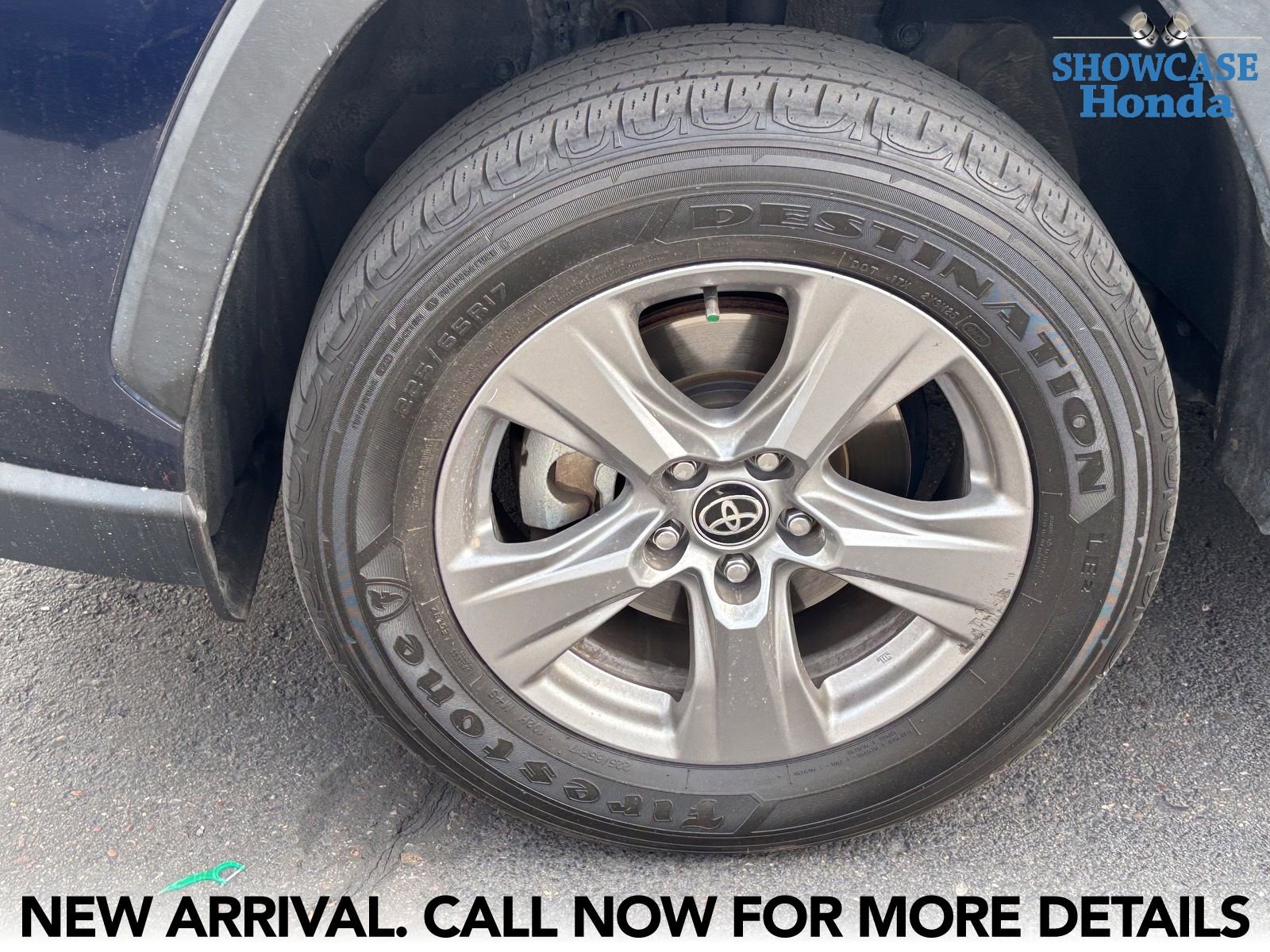 Used 2024 Toyota RAV4 XLE image 7