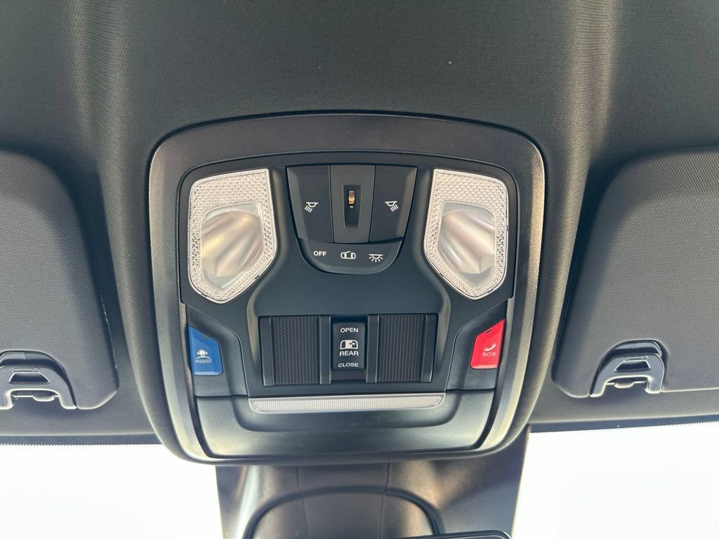 New 2027 RAM 3500 Tradesman AWD/4WD image 25