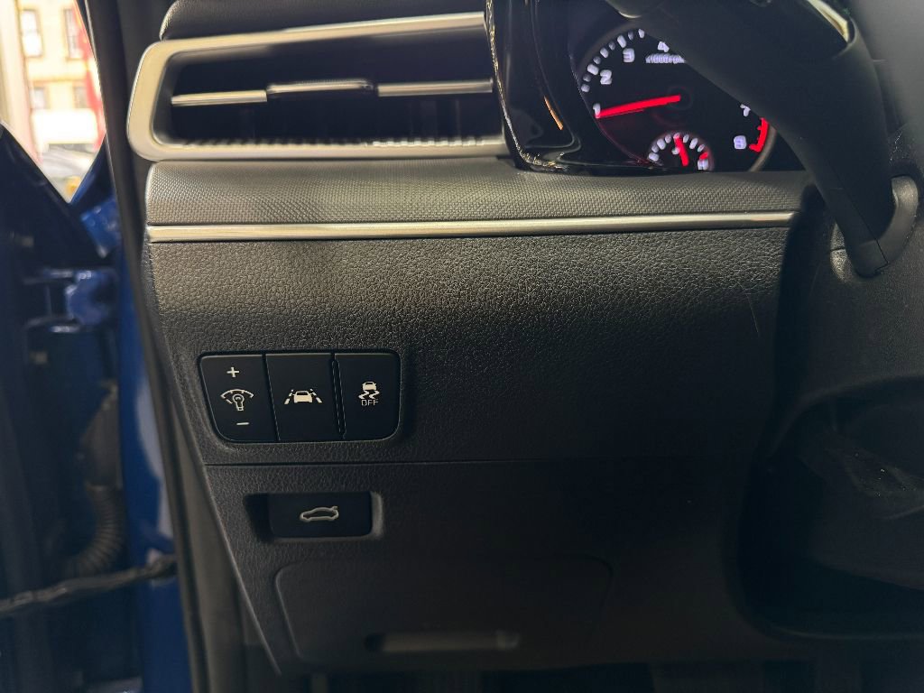 Used 2022 Kia K5 GT-Line image 13