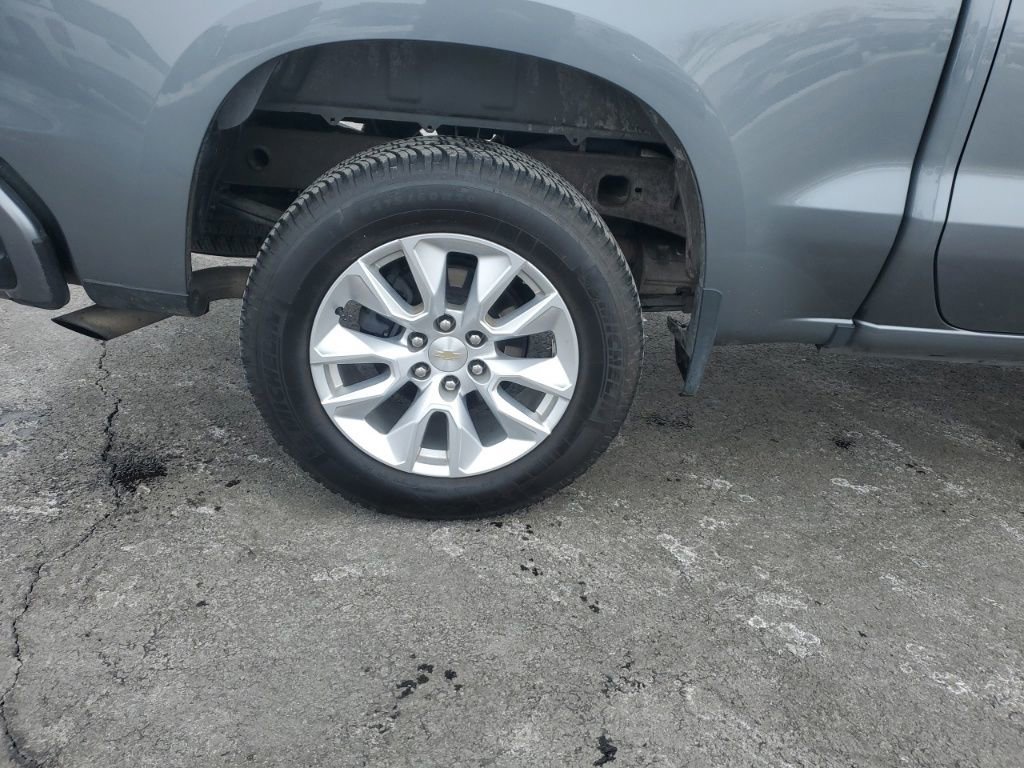 Used 2021 Chevrolet Silverado 1500 Custom image 11