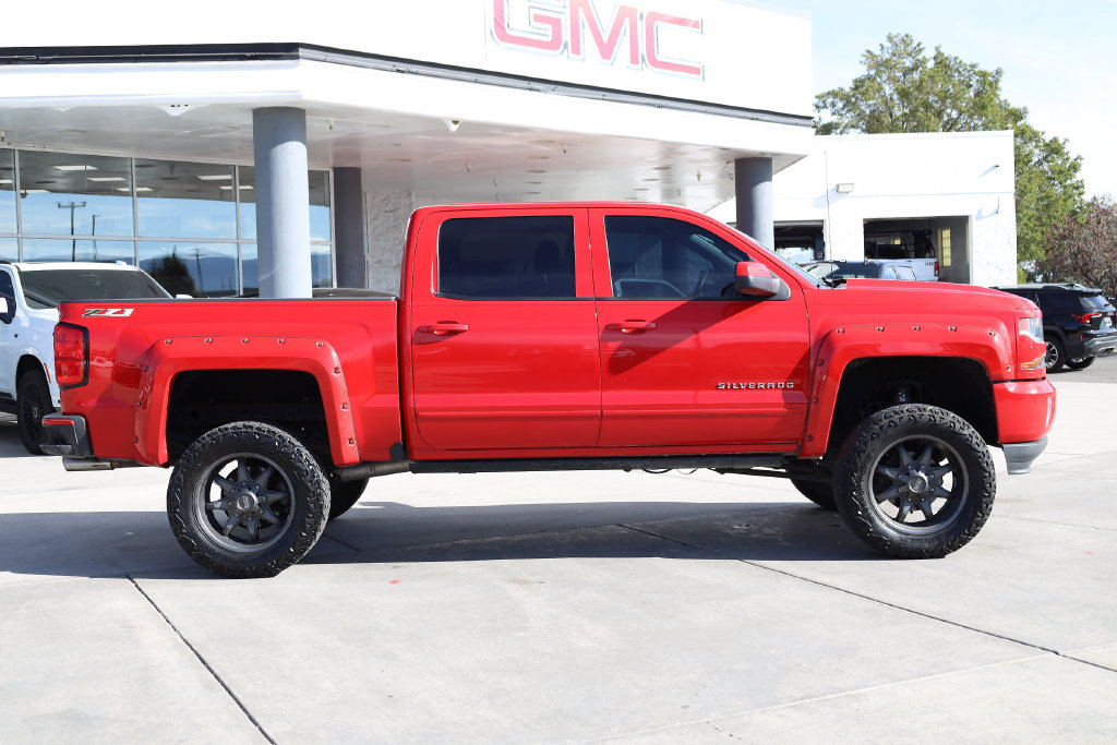 Used 2016 Chevrolet Silverado 1500 LT w/ All Star Edition AWD/4WD image 7