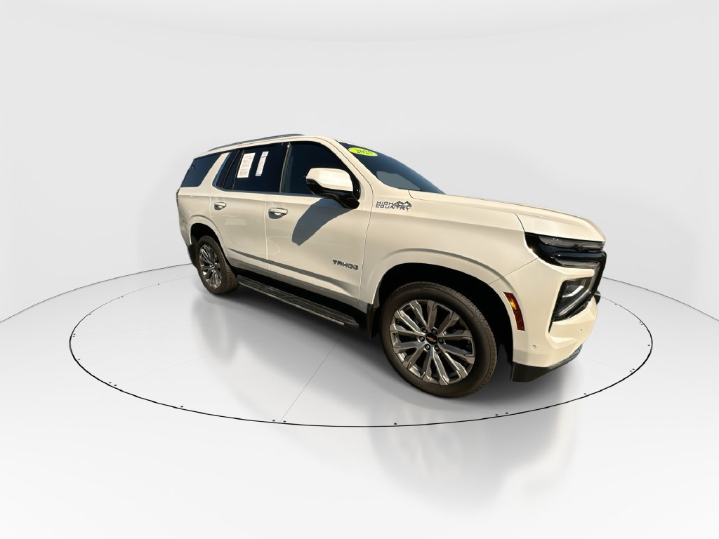 Used 2025 Chevrolet Tahoe High Country AWD/4WD image 2