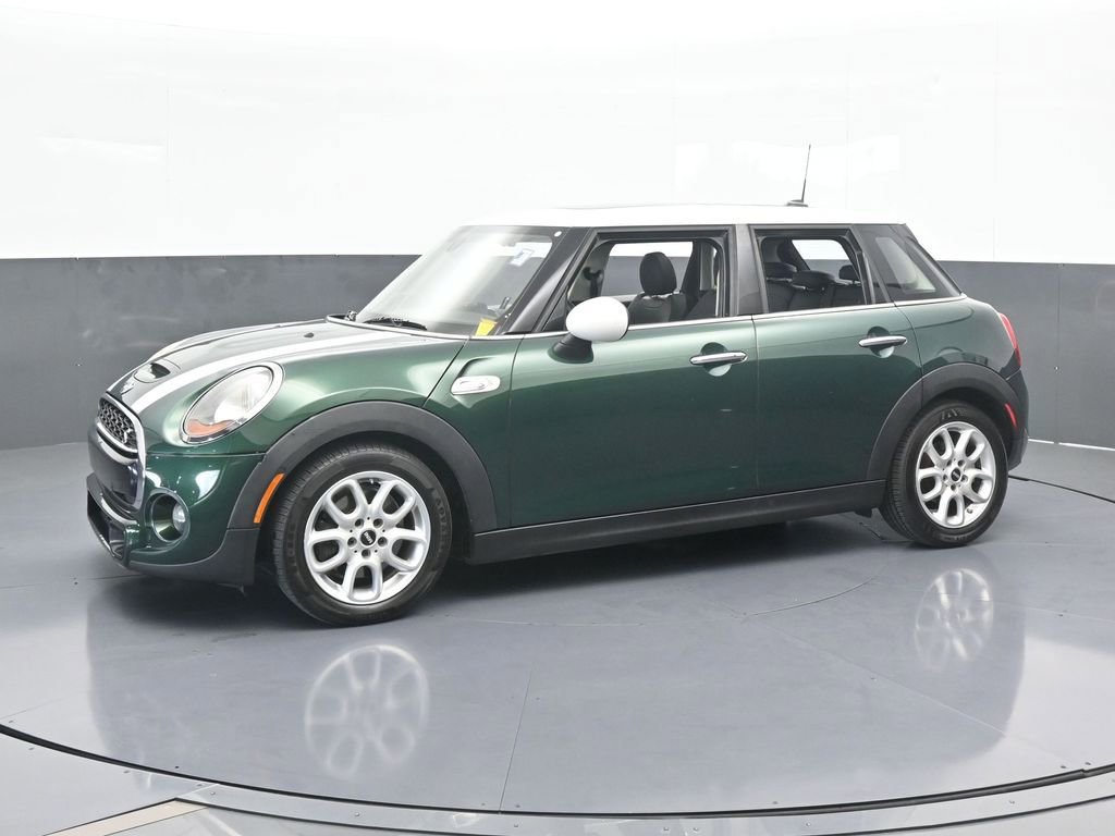 Used 2016 MINI Cooper S video 2