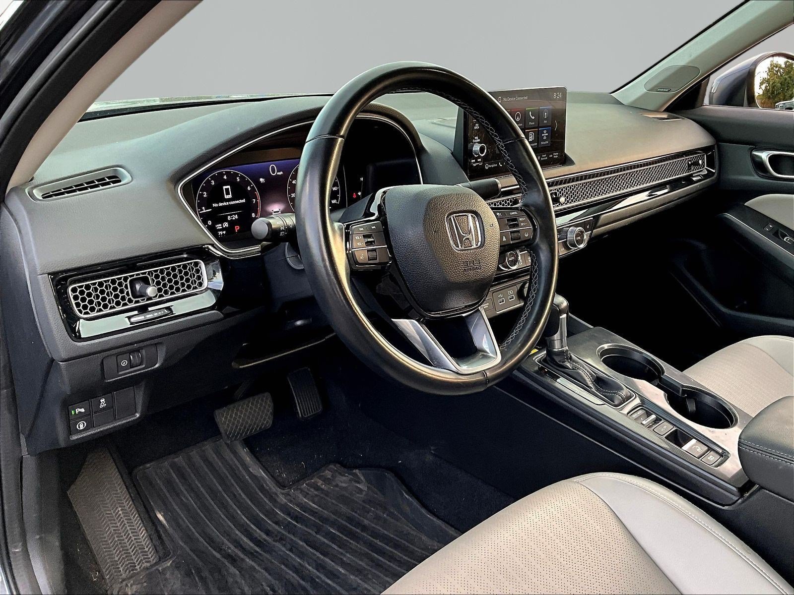 Used 2022 Honda Civic Touring image 17