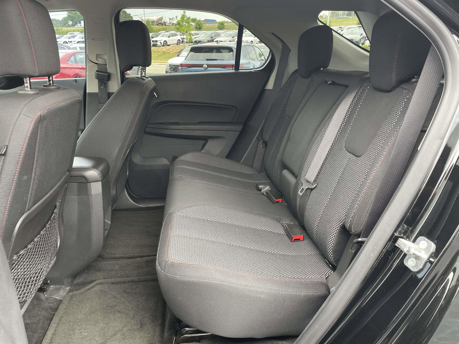 Used 2017 Chevrolet Equinox LT w/ Convenience Package FWD image 12
