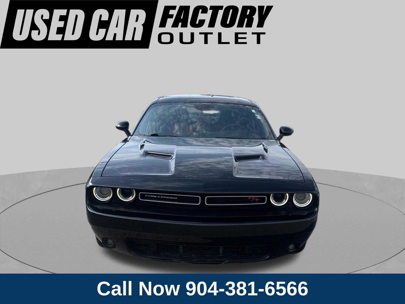 Used 2015 Dodge Challenger R/T Scat Pack w/ Leather Interior Group RWD image 5