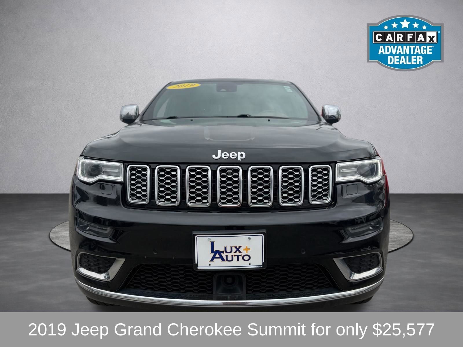 Used 2019 Jeep Grand Cherokee Summit w/ Skid Plate Group AWD/4WD image 2
